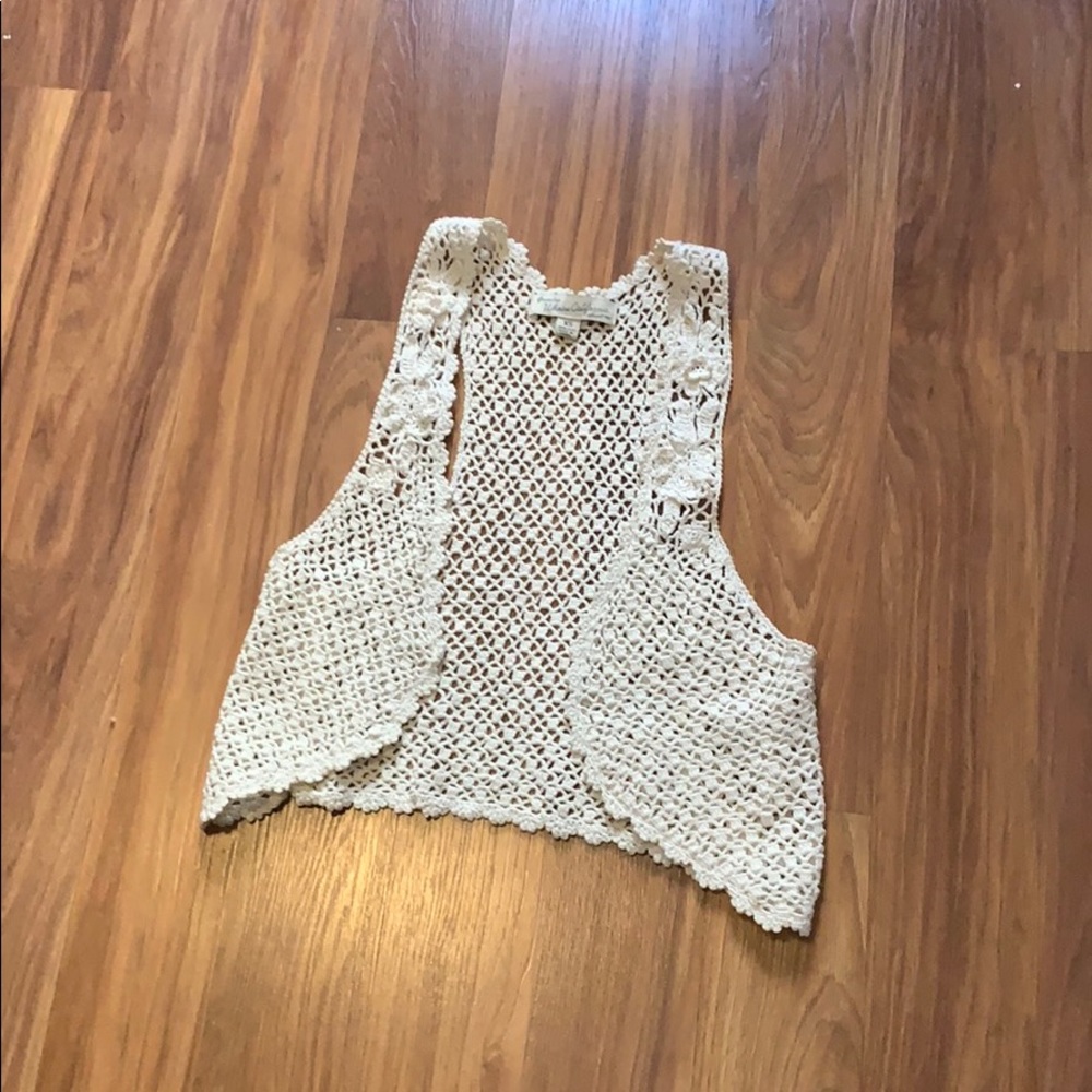 Crotchet vest